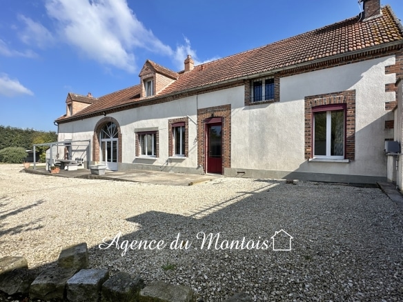 Agence immobilière, 77, ile de France, donnemarie dontilly, bray sur seine, achat, vente, maison, immobilier, recherche, terrain, fermette, briard, en à vendre, acheter,77520, 77480, 77650, 77160, 77650, 77114, longueville, gare, gouaix, provins, Montigny Lencoup, A5, autoroute, everly, hermé, thénisy, paroy, luisetaines, les ormes sur voulzie, everly, saint sauveur les bray,