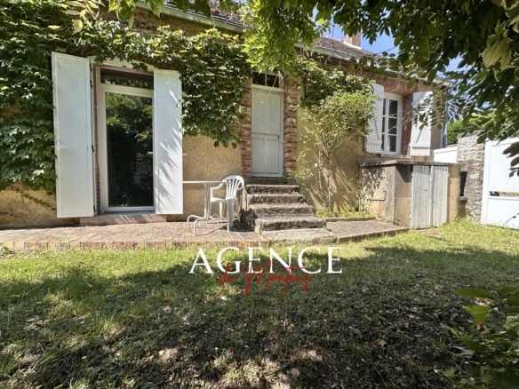 Agence immobilière, 77, ile de France, donnemarie dontilly, bray sur seine, achat, vente, maison, immobilier, recherche, terrain, fermette, briard, en à vendre, acheter,77520, 77480, 77650, 77160, 77650, 77114, longueville, gare, gouaix, provins, Montigny Lencoup, A5, autoroute, everly, hermé, thénisy, paroy, luisetaines, les ormes sur voulzie, everly, saint sauveur les bray,
