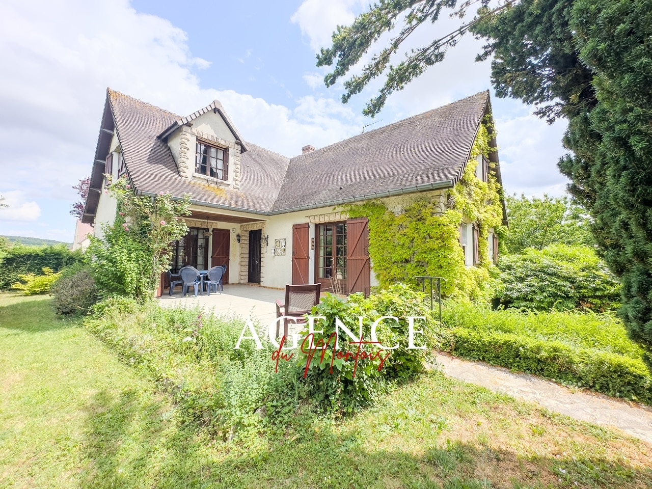 Agence immobilière, 77, ile de France, donnemarie dontilly, bray sur seine, achat, vente, maison, immobilier, recherche, terrain, fermette, briard, en à vendre, acheter,77520, 77480, 77650, 77160, 77650, 77114, longueville, gare, gouaix, provins, Montigny Lencoup, A5, autoroute, everly, hermé, thénisy, paroy, luisetaines, les ormes sur voulzie, everly, saint sauveur les bray,