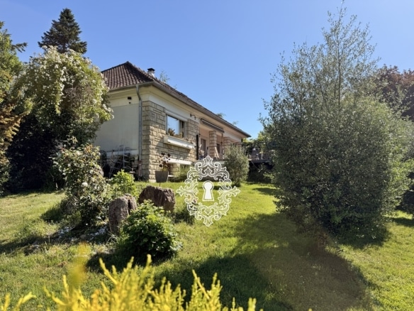 Pavillon avec sous-sol